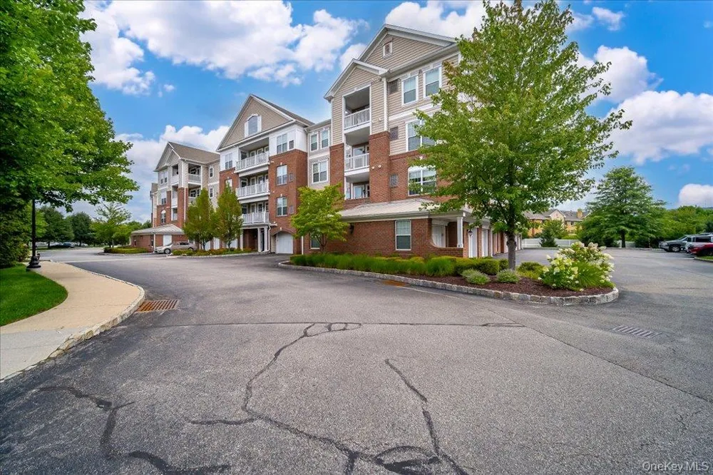 732 Regency Drive Fishkill, NY 12524