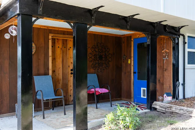 180 Pr 2621 Mico, TX 78056
