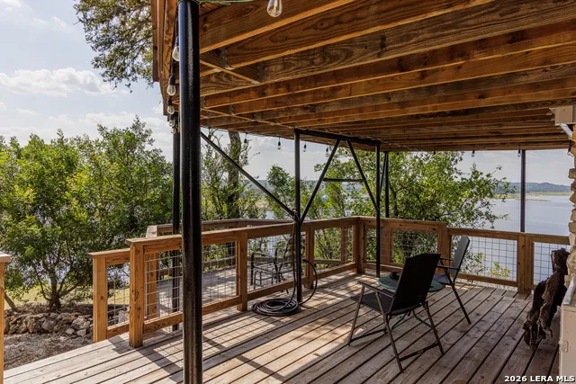 180 Pr 2621 Mico, TX 78056