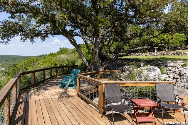 180 Pr 2621 Mico, TX 78056