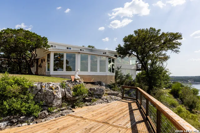 180 Pr 2621 Mico, TX 78056