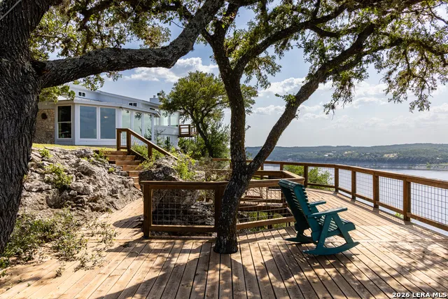 180 Pr 2621 Mico, TX 78056