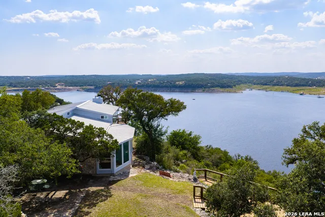 180 Pr 2621 Mico, TX 78056
