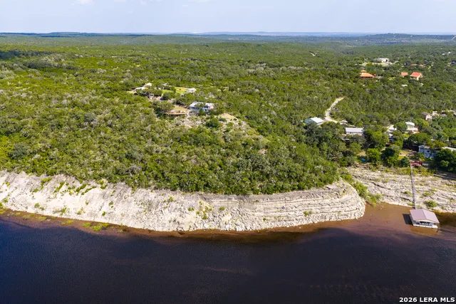 180 Pr 2621 Mico, TX 78056