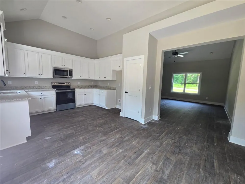 66 Preserve Trail Lavonia, GA 30553