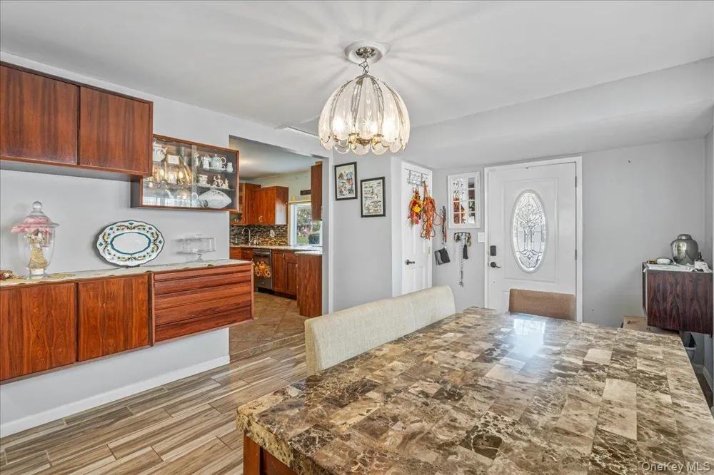 236 Duckpond Drive S Wantagh, NY 11793