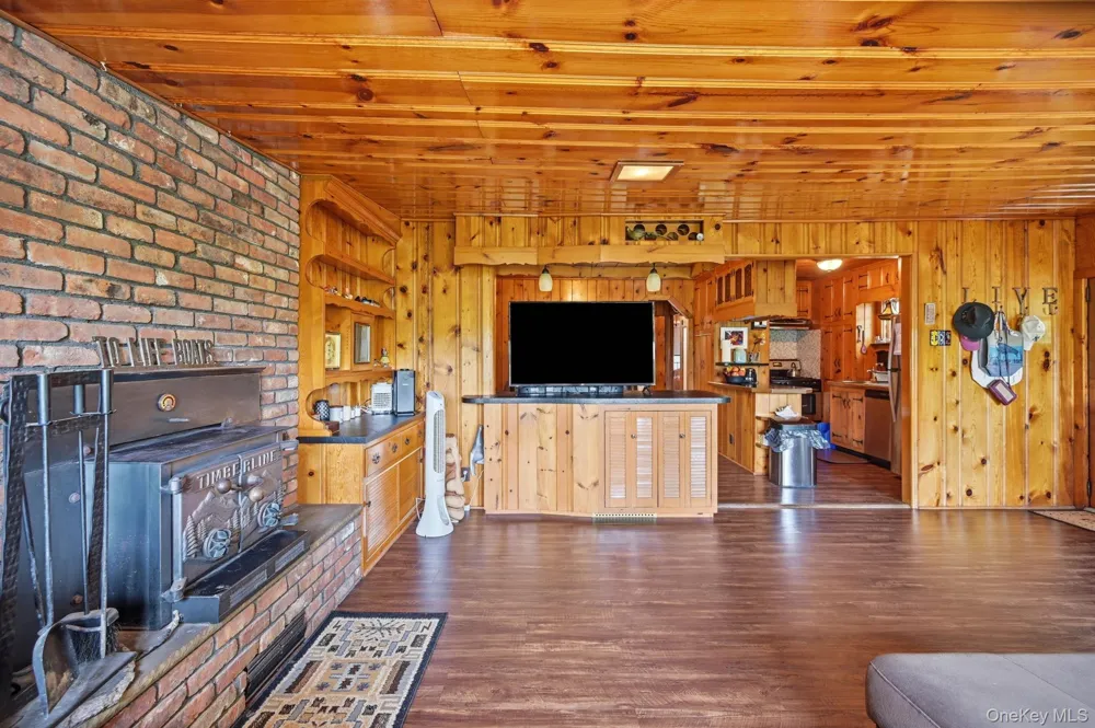 8 Stony Trail Greenwood Lake, NY 10925
