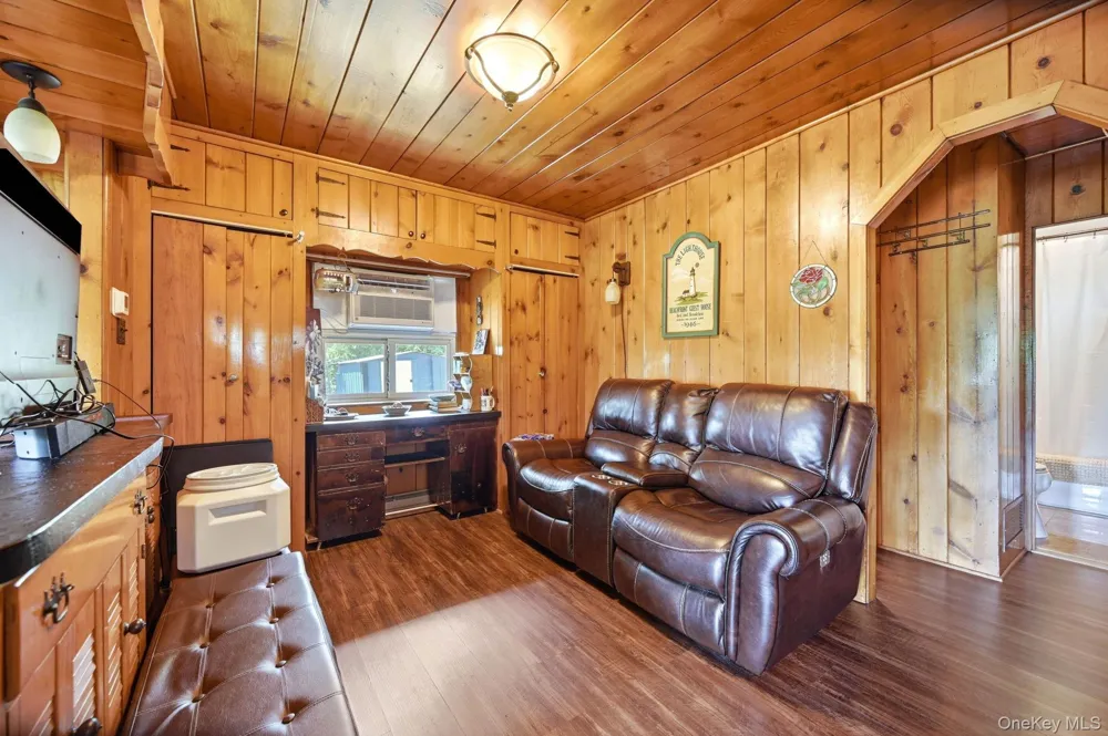 8 Stony Trail Greenwood Lake, NY 10925
