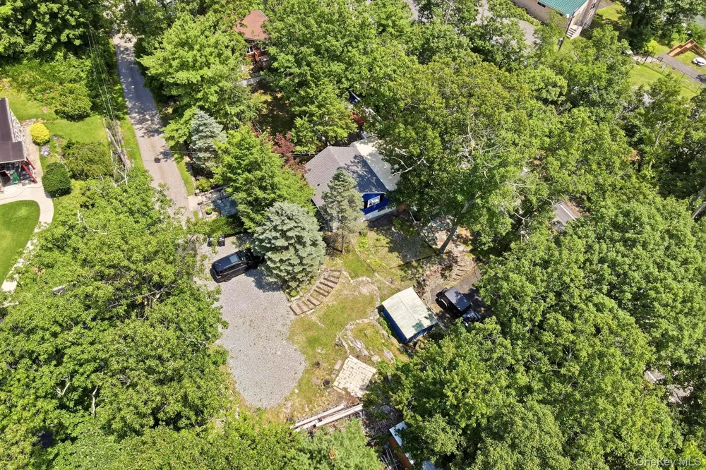 8 Stony Trail Greenwood Lake, NY 10925