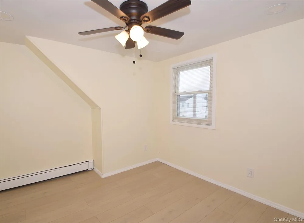 37 Amby Avenue Plainview, NY 11803