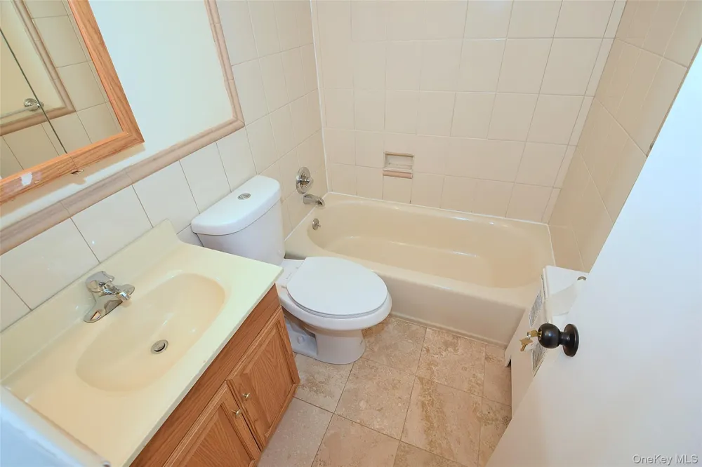 37 Amby Avenue Plainview, NY 11803
