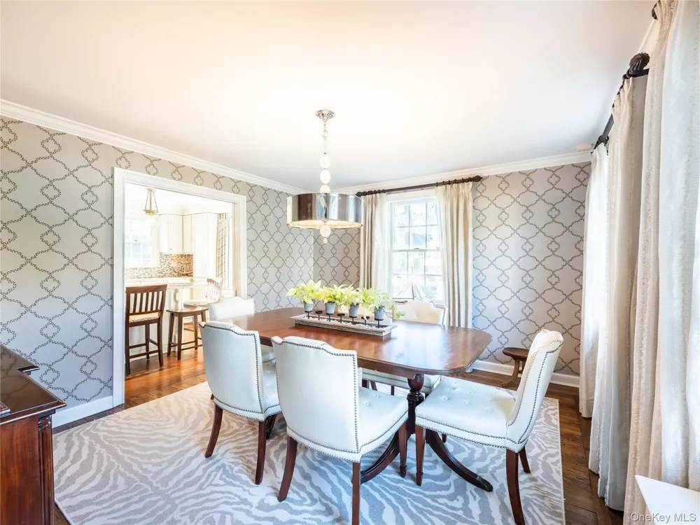 99 Thayer Road Manhasset, NY 11030