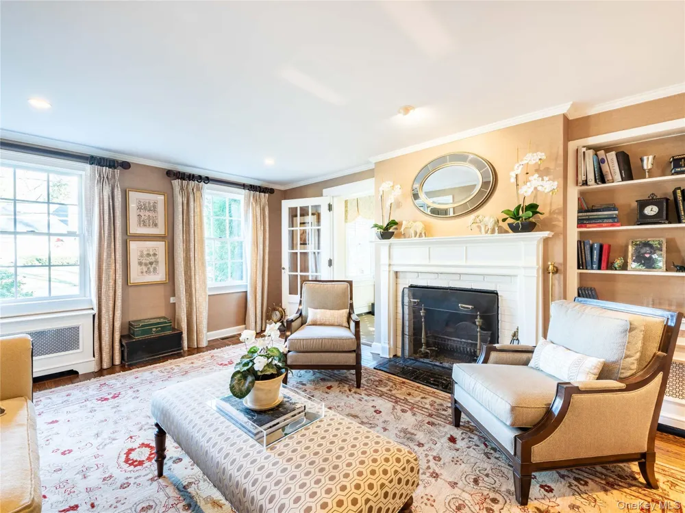 99 Thayer Road Manhasset, NY 11030