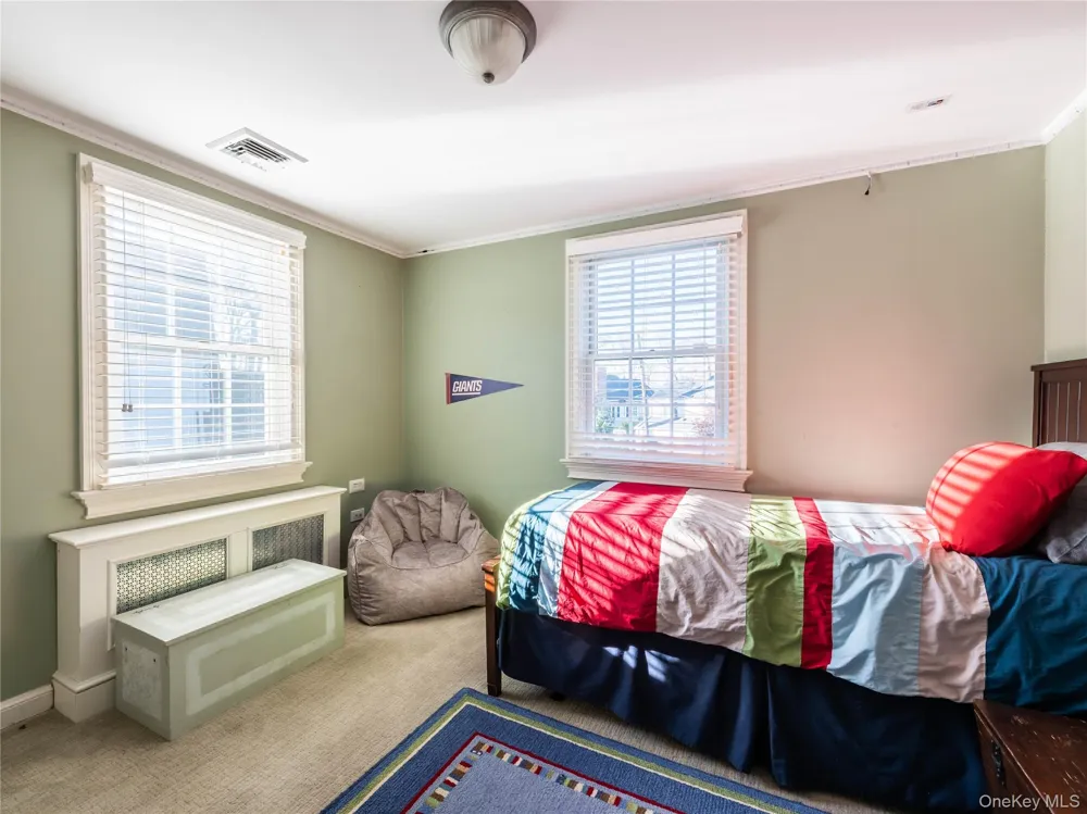 99 Thayer Road Manhasset, NY 11030