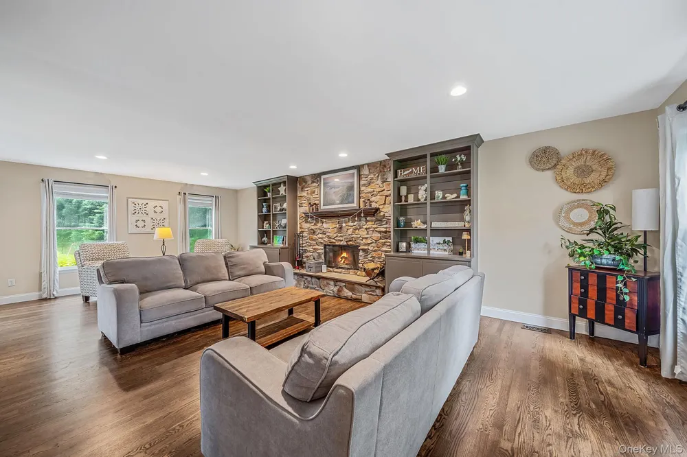 8 Old Orchard Court Rocky Point, NY 11778