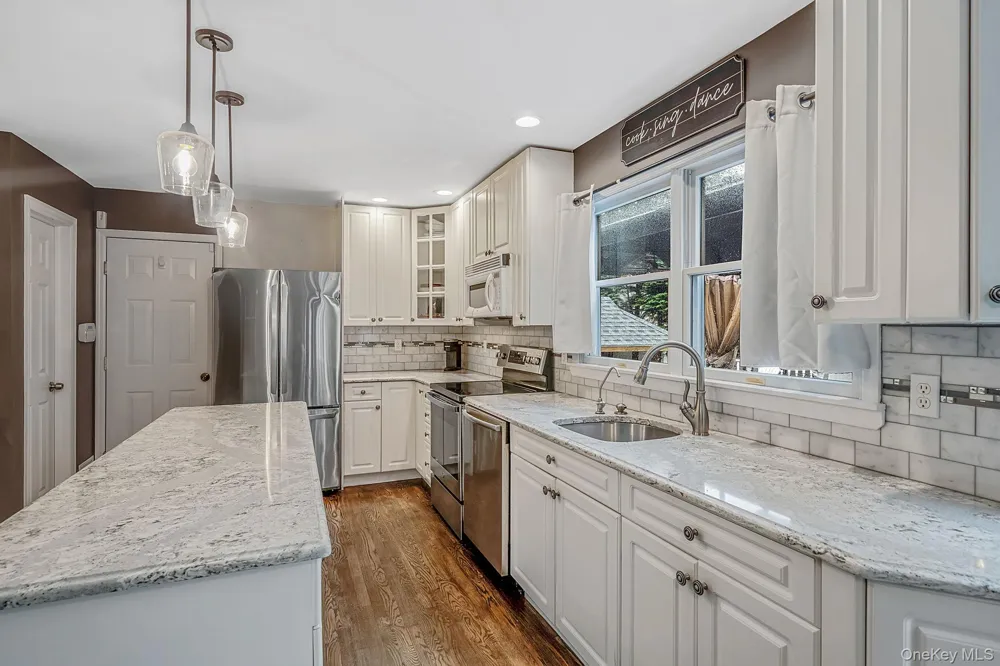 8 Old Orchard Court Rocky Point, NY 11778