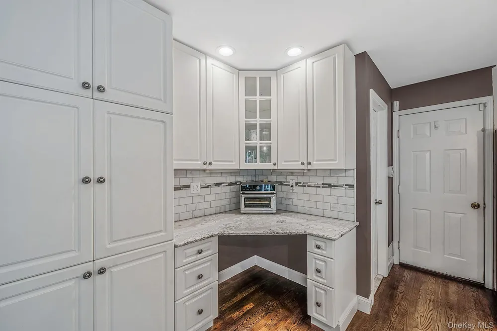 8 Old Orchard Court Rocky Point, NY 11778