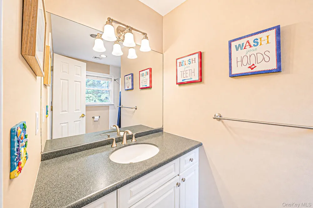 8 Old Orchard Court Rocky Point, NY 11778