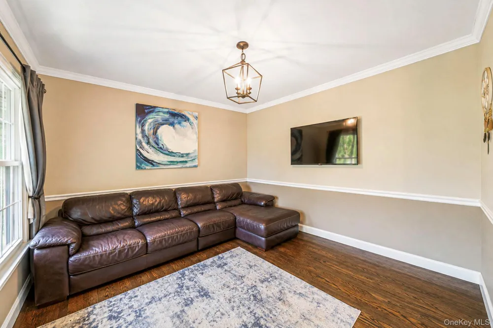 8 Old Orchard Court Rocky Point, NY 11778