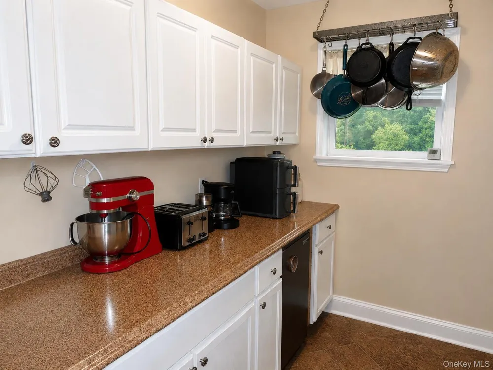 115 Twinshaven Road Napanoch, NY 12458