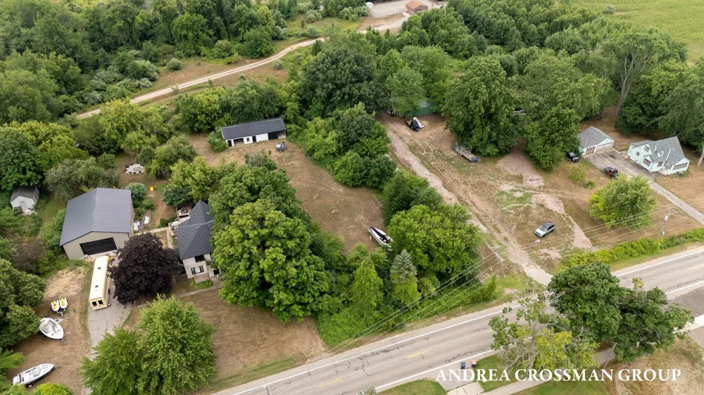 866 E 24th Street Holland, MI 49423