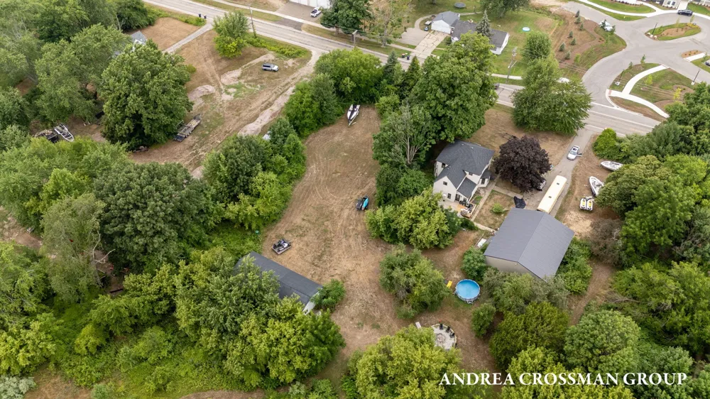 866 E 24th Street Holland, MI 49423