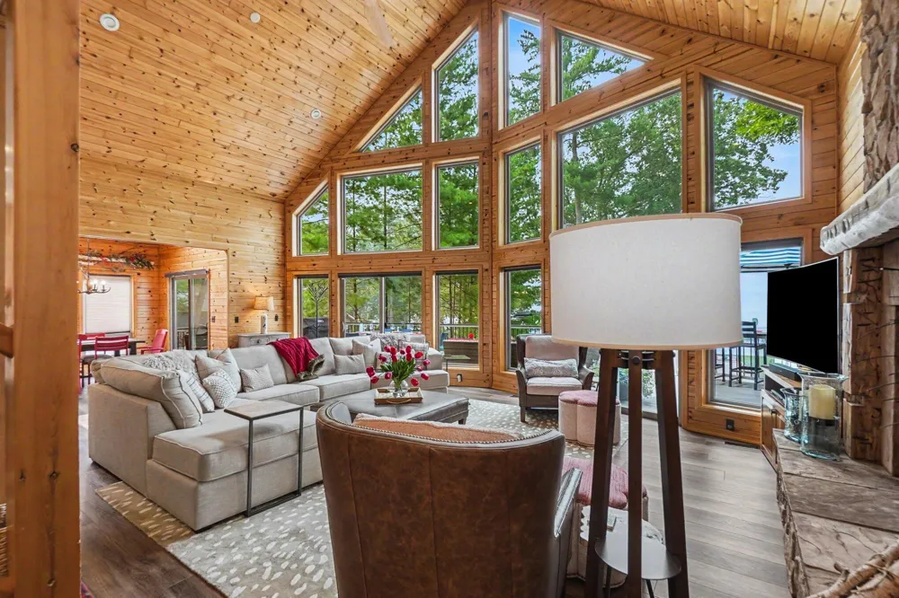 7765 Bayview Shore Drive Baldwin, MI 49304