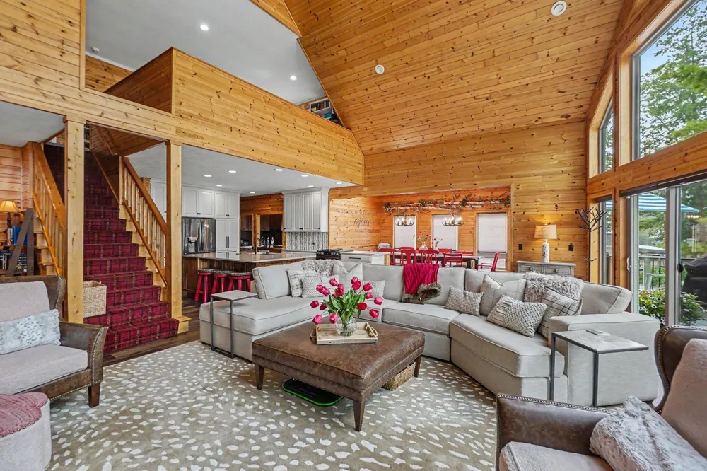 7765 Bayview Shore Drive Baldwin, MI 49304