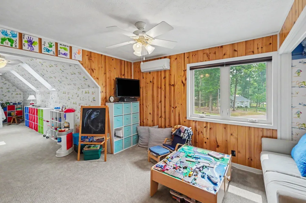 7765 Bayview Shore Drive Baldwin, MI 49304