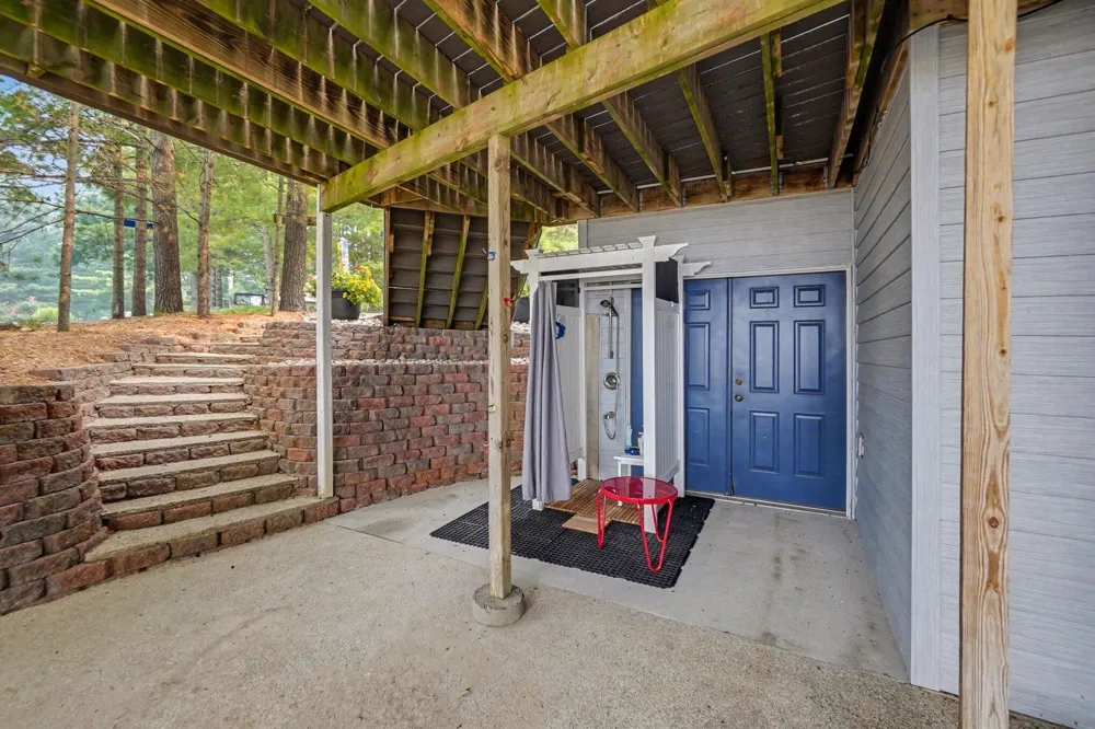 7765 Bayview Shore Drive Baldwin, MI 49304