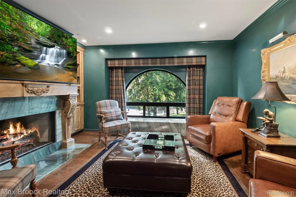 969 Bloomfield Woods Bloomfield Hills City, MI 48304