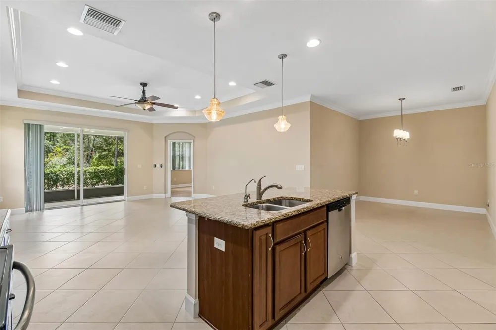 2304 OAKLEY GREEN DRIVE #61 Sun City Center, FL 33573