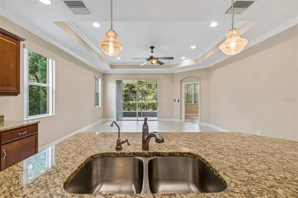2304 OAKLEY GREEN DRIVE #61 Sun City Center, FL 33573