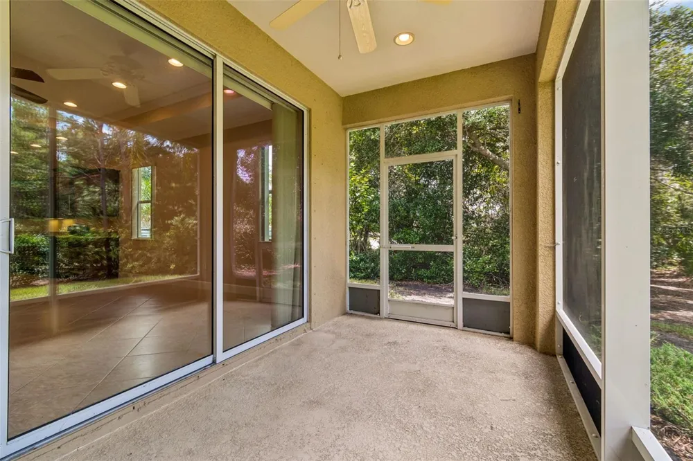 2304 OAKLEY GREEN DRIVE #61 Sun City Center, FL 33573