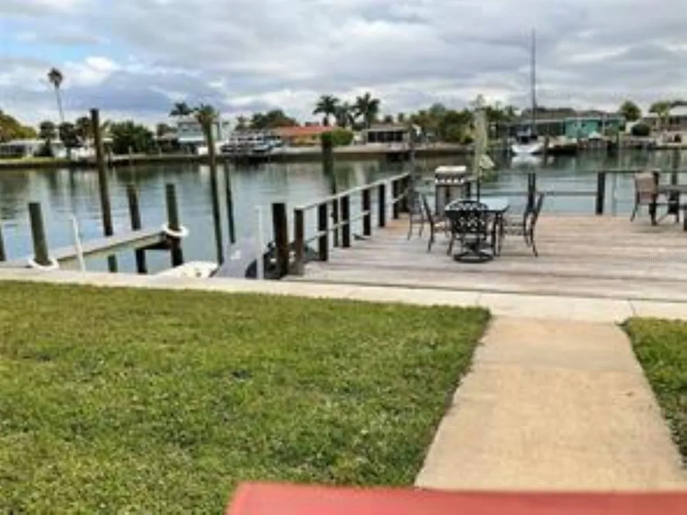 333 ISLAND WAY #101 Clearwater Beach, FL 33767