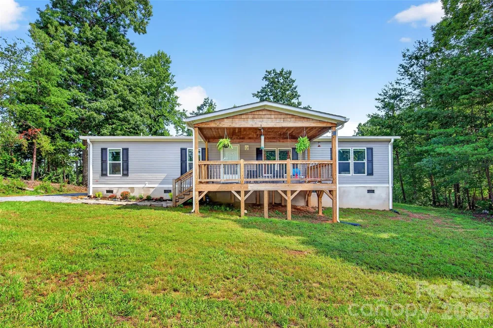 248 Chestnut Oak Forest Drive Nebo, NC 28761