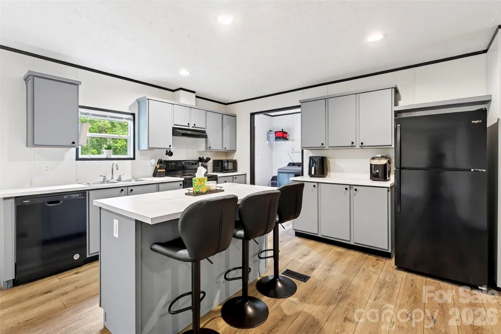 248 Chestnut Oak Forest Drive Nebo, NC 28761