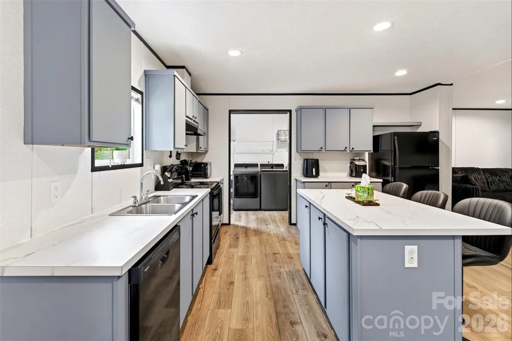 248 Chestnut Oak Forest Drive Nebo, NC 28761