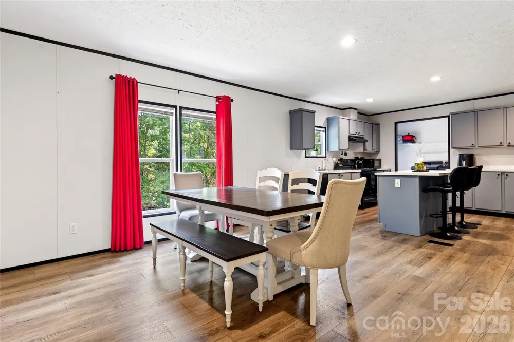 248 Chestnut Oak Forest Drive Nebo, NC 28761