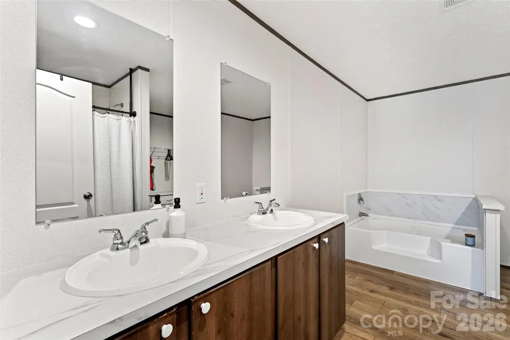 248 Chestnut Oak Forest Drive Nebo, NC 28761