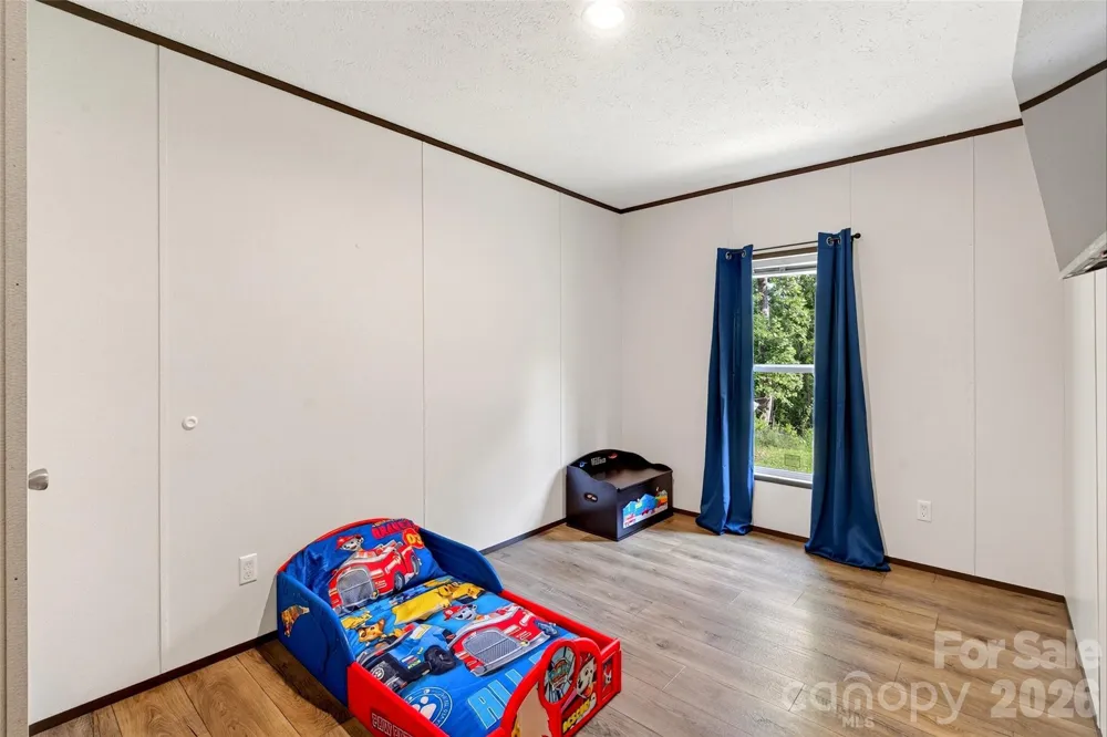 248 Chestnut Oak Forest Drive Nebo, NC 28761