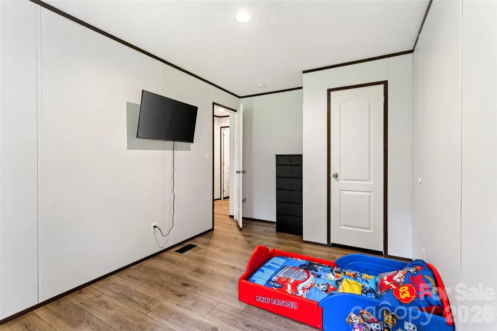 248 Chestnut Oak Forest Drive Nebo, NC 28761