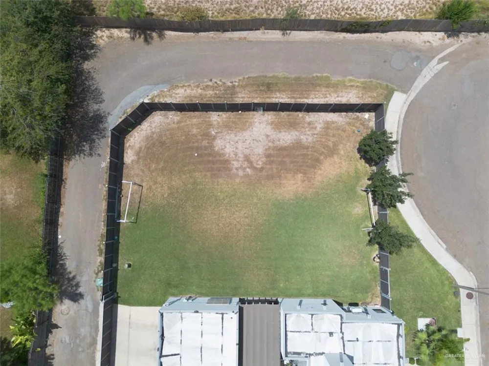 2105 S Villa Real Drive Pharr, TX 78577
