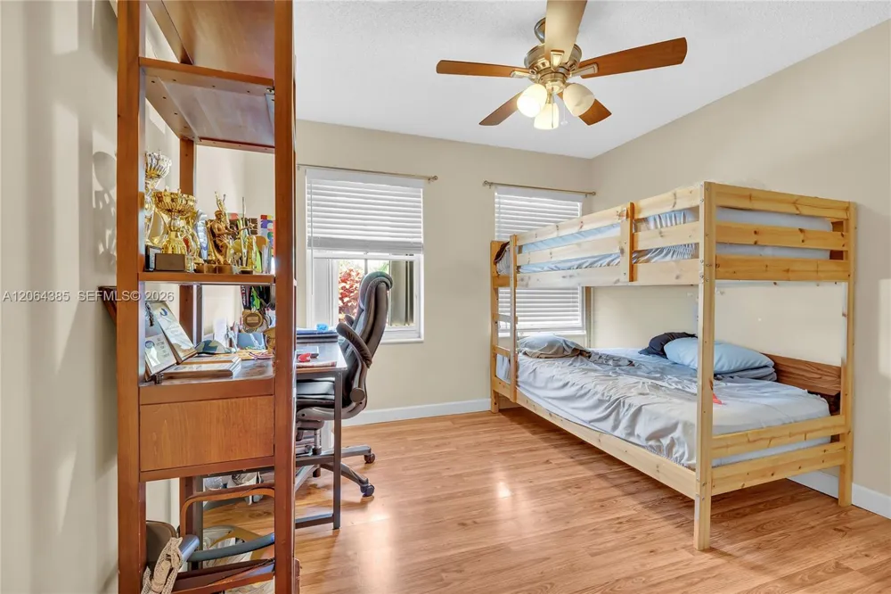 885 Tanglewood Cir #885 Weston, FL 33327