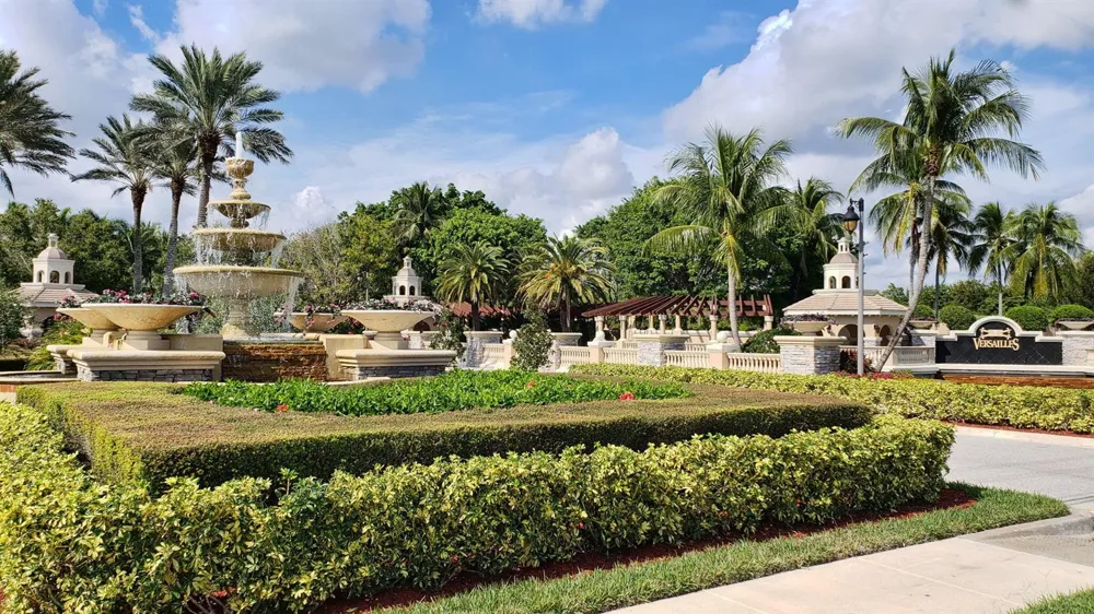 10336 Trianon Place Wellington, FL 33449