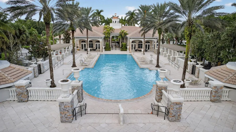 10336 Trianon Place Wellington, FL 33449