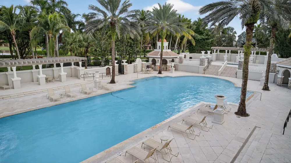 10336 Trianon Place Wellington, FL 33449