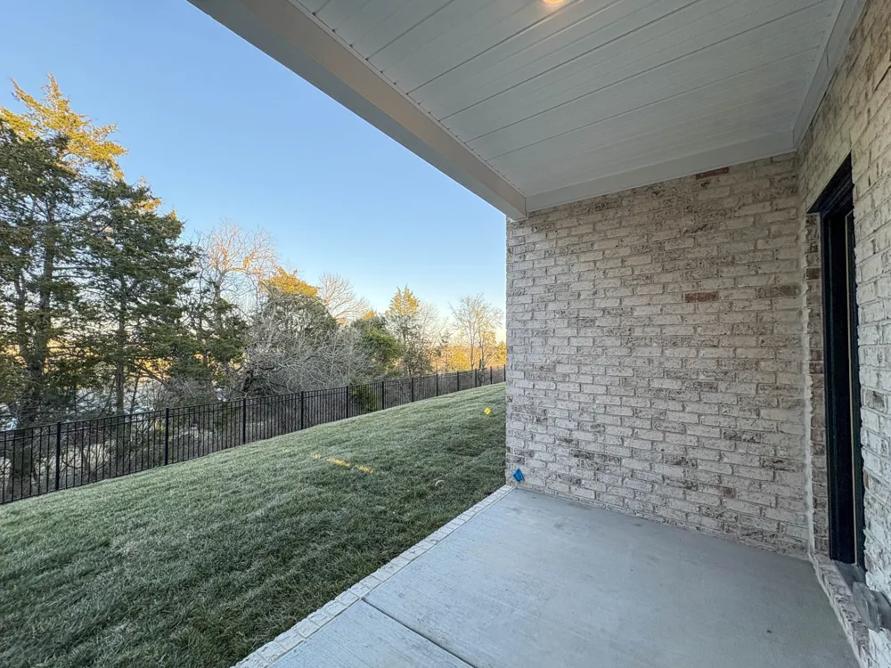 229 Glencrest Drive Hendersonville, TN 37075