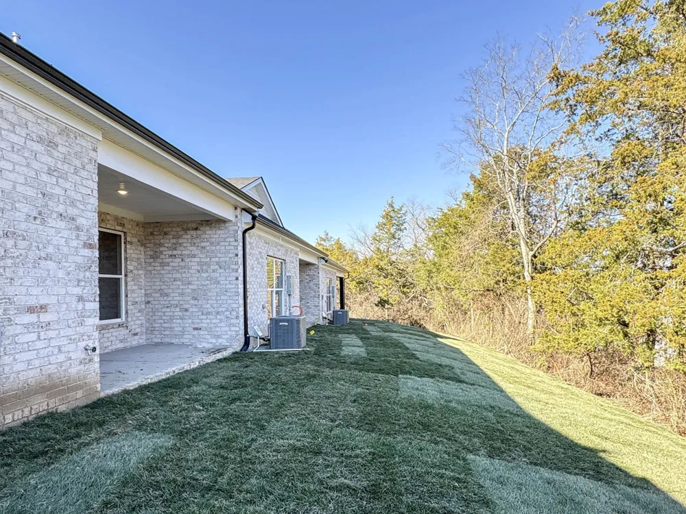 229 Glencrest Drive Hendersonville, TN 37075