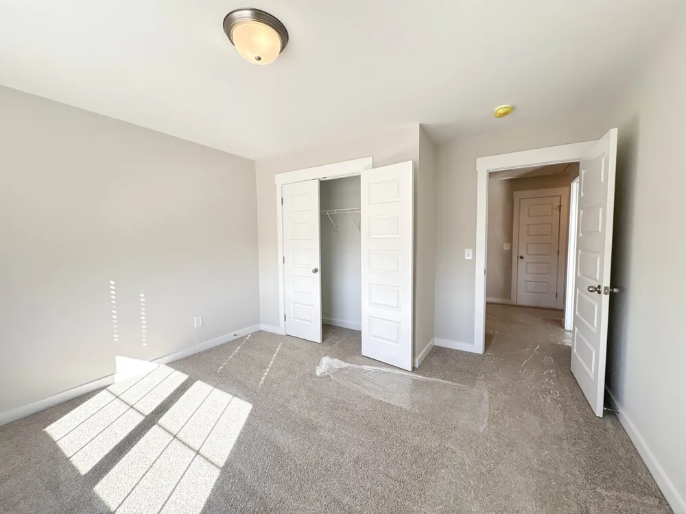 225 Glencrest Drive Hendersonville, TN 37075